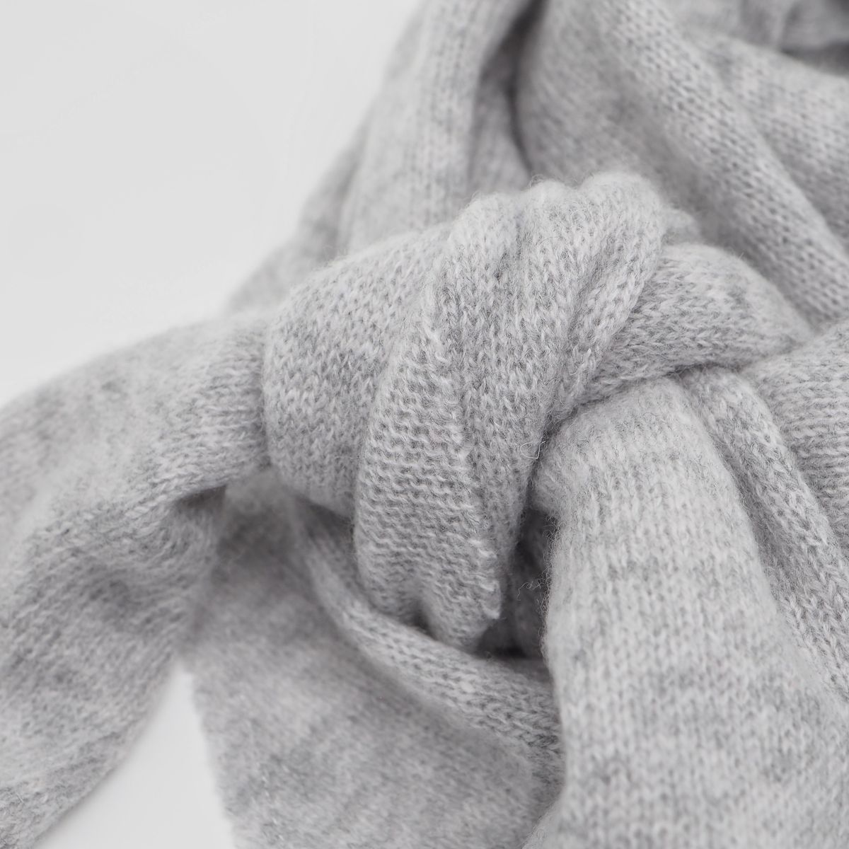 Ullskjerf triangel stort melertgrå