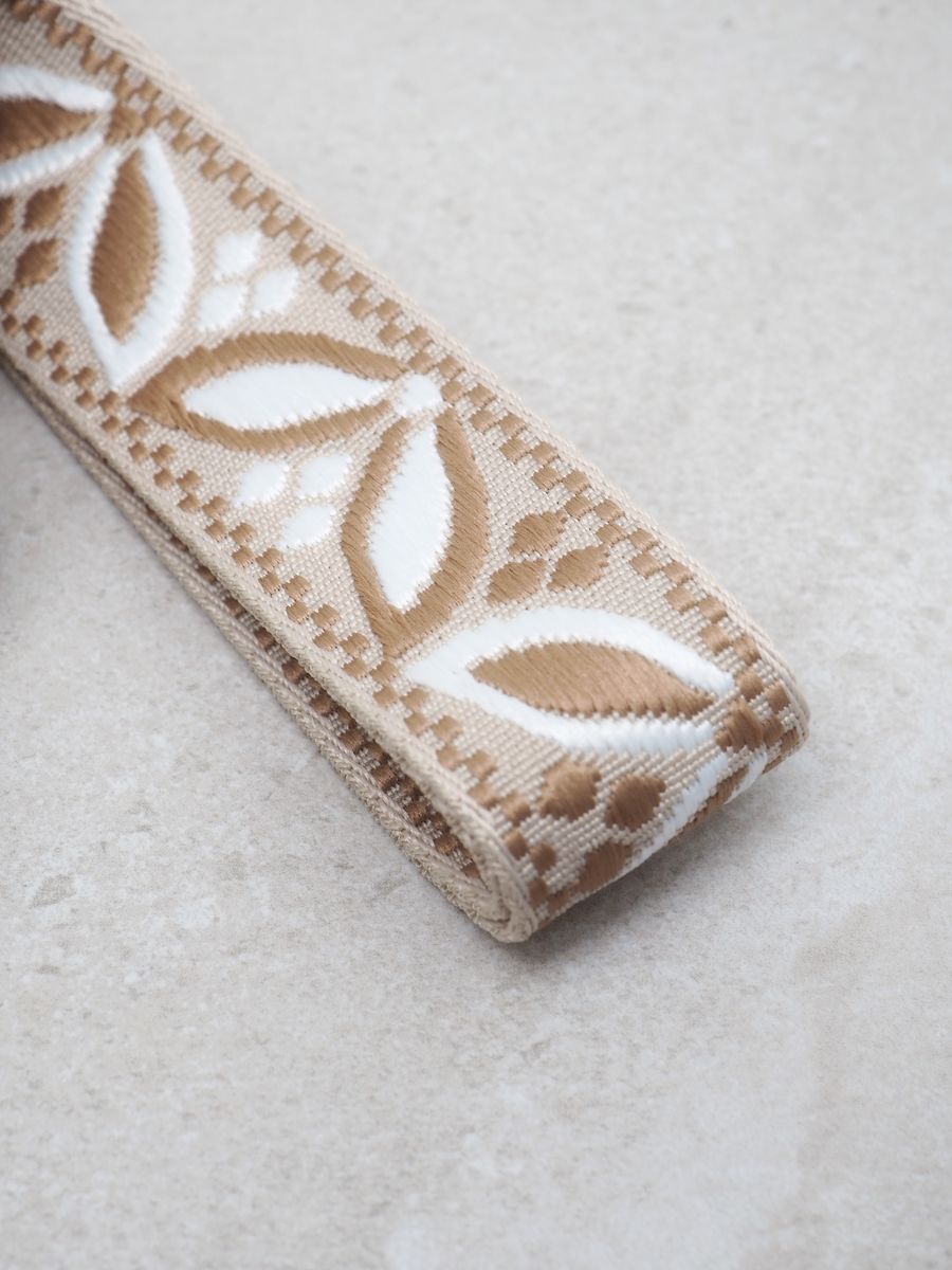 Veskestropp smal beige