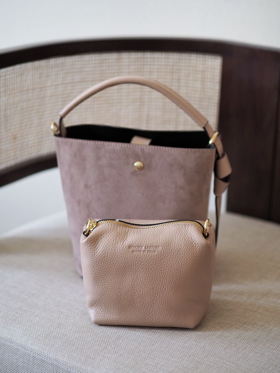 Bøtteveske semsket skinn nude