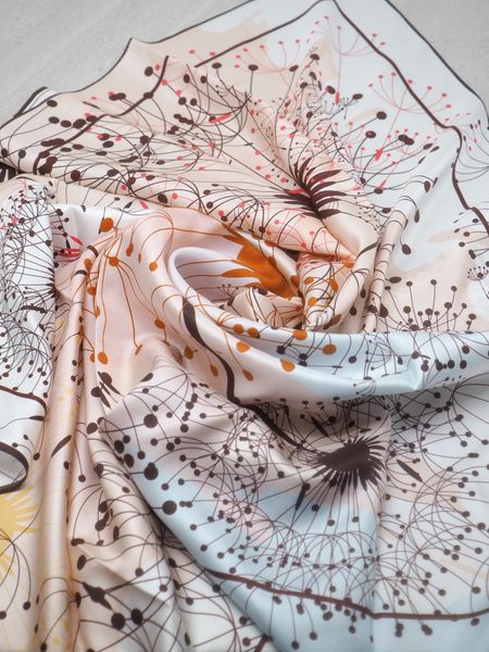 Hovedbilde Silkeskjerf 7DAYS stort pastellfarger