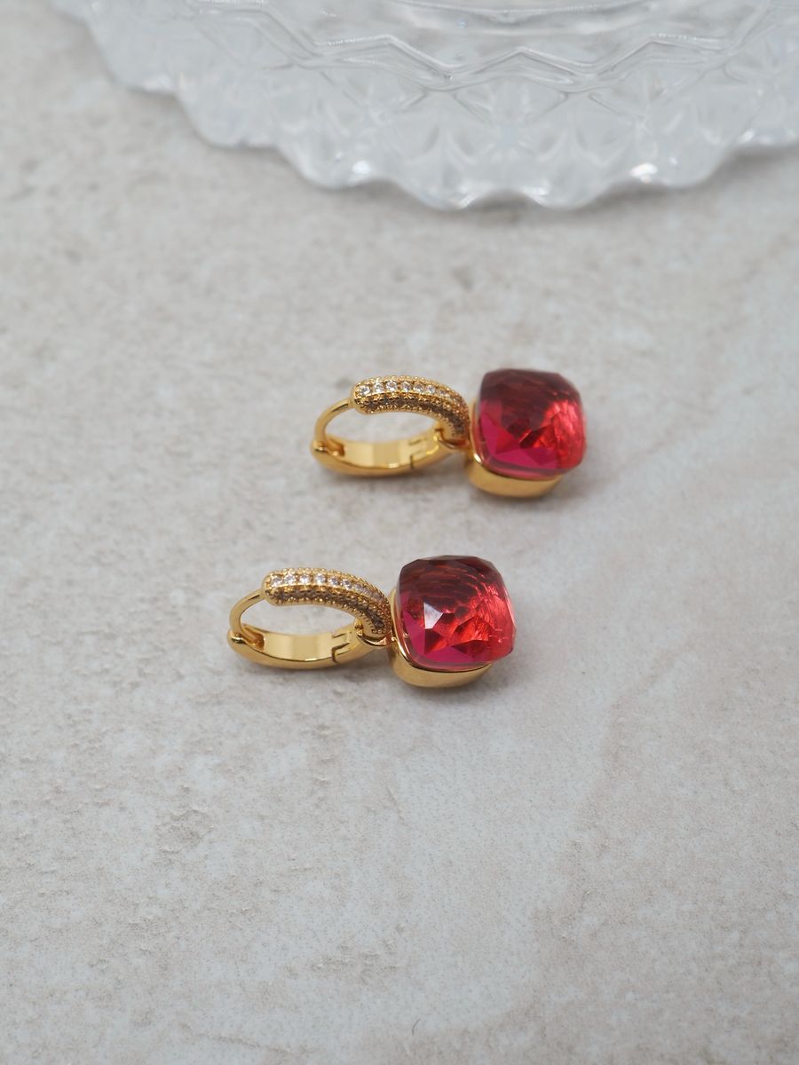 Adele øredobber bringebær