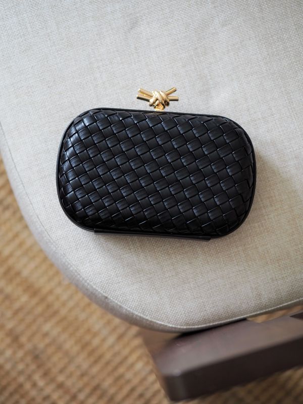Clutch eskeveske svart