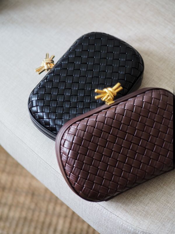 Clutch eskeveske brun