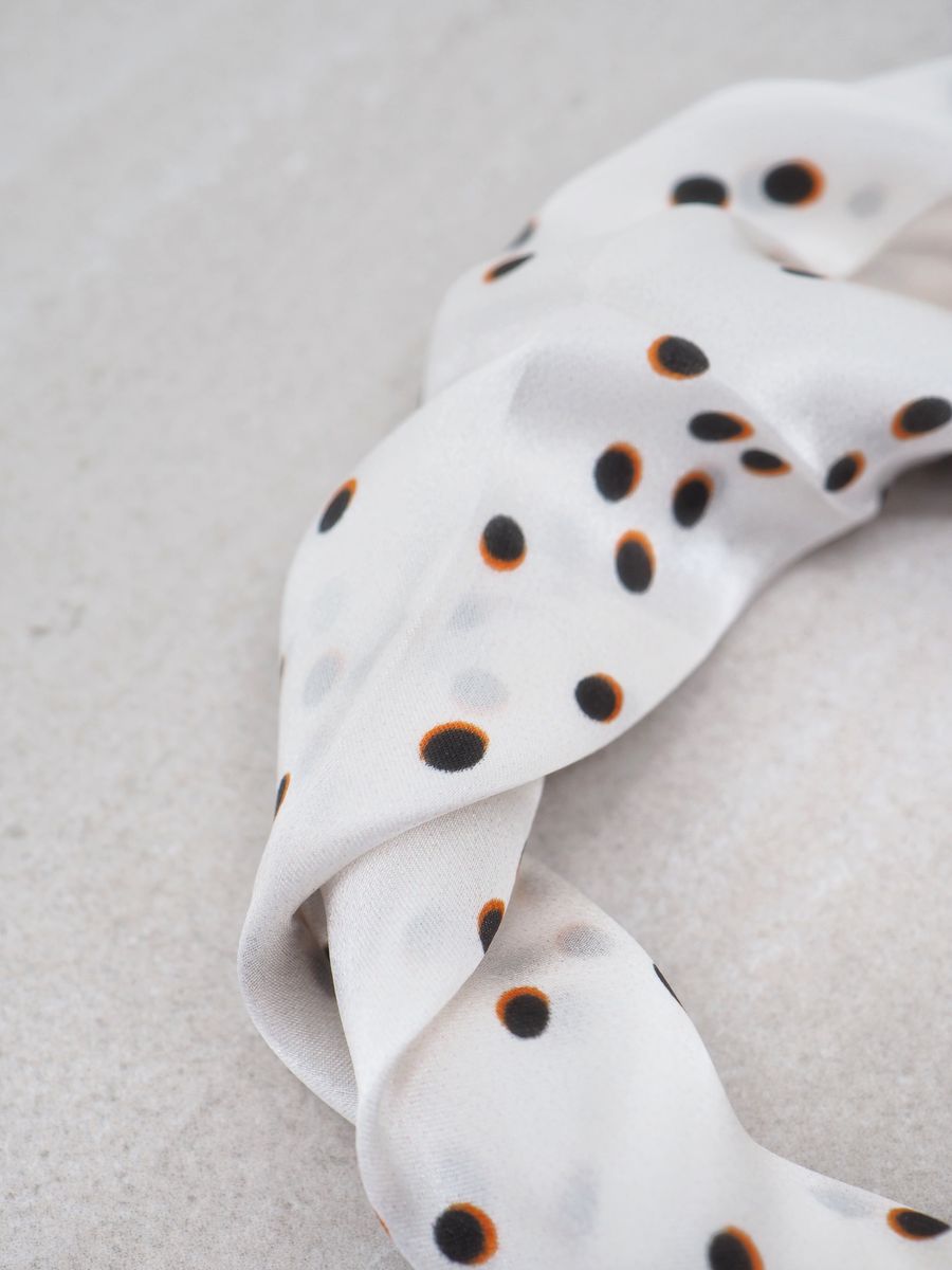 7DAYS silkeskjerf mini off-white