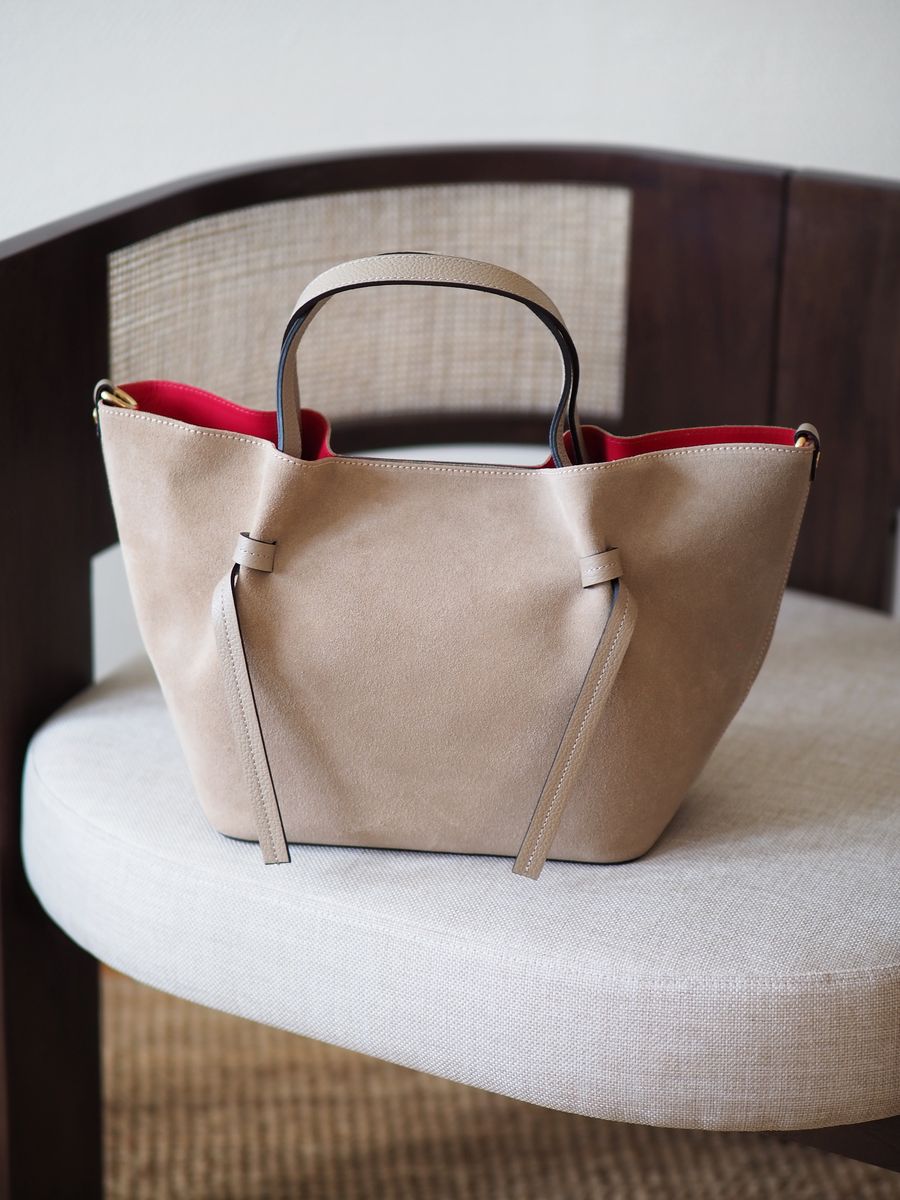 Semsket skinnveske beige