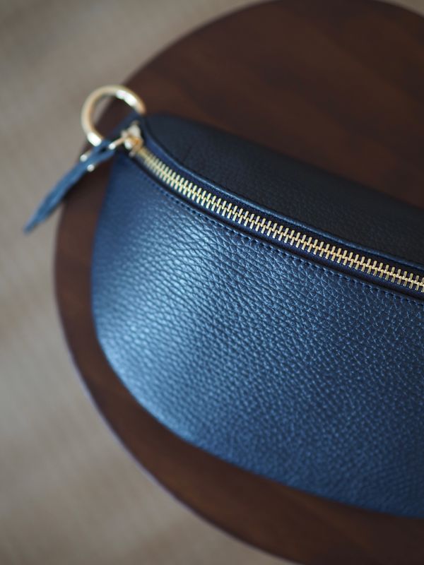 Skinn bumbag mørkeblå