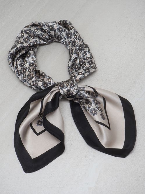 Hovedbilde Skjerf 100% silke off-white og svart
