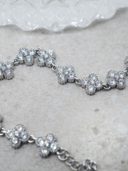 Hovedbilde 7DAYS blomsterarmbånd med zirkoner stål ...