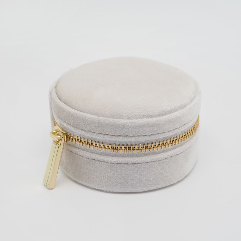 Smykkeskrin i velur rund off-white