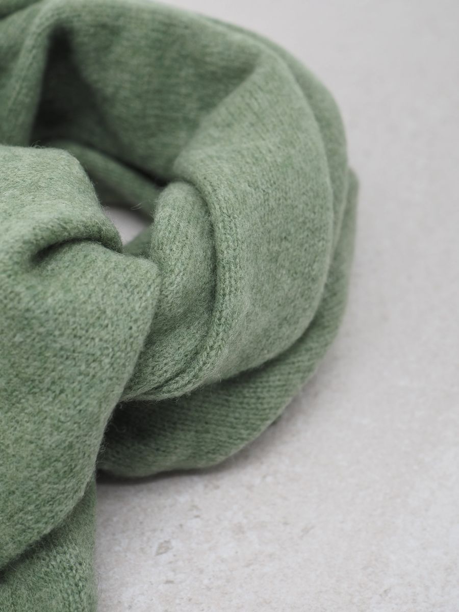 Ullskjerf trekant olivengrønn små