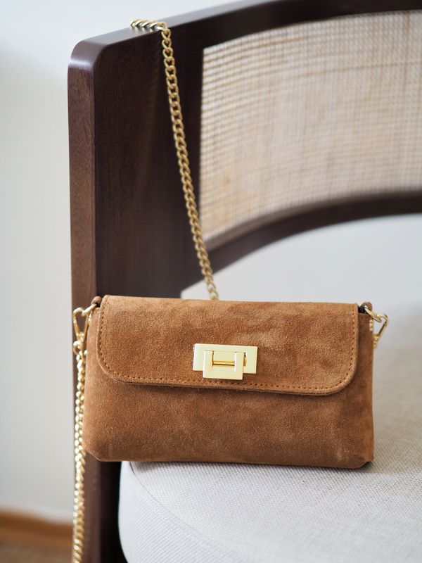 Clutch semsket skinn camel