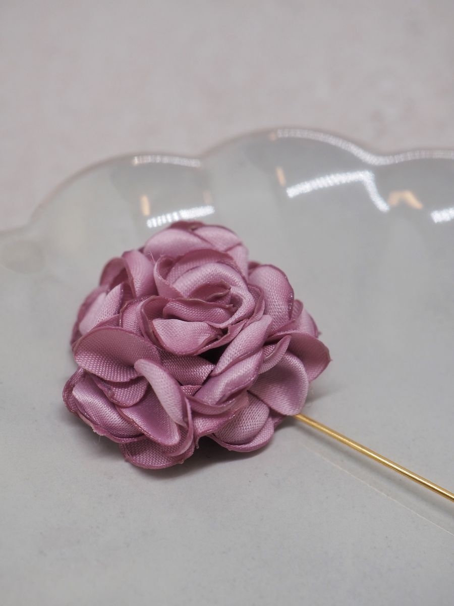 Rose pin rosa